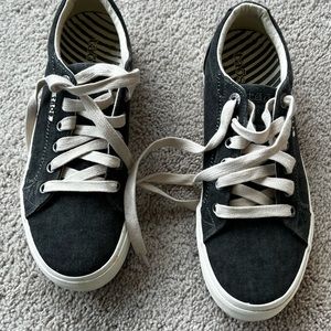 Taos Plim Soul Sneakers in Charcoal Wash, Never Worn